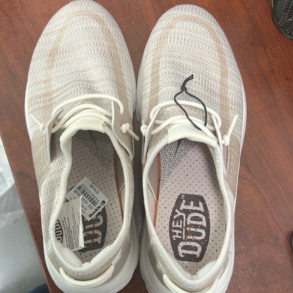 Hey Dude NWT Women's Sirocco Neutral Slip-On Casual Comfort Shoes Sneakers 8